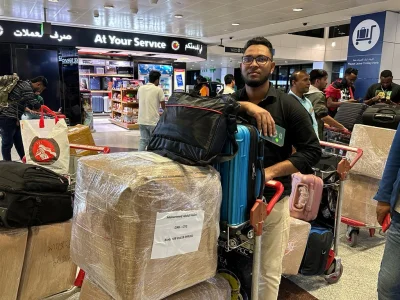 অনেক প্রবাসী এবার ঈদে দেশে যেতে পারছেন না 
