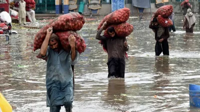 ভারতের উত্তরাঞ্চলে প্রবল বর্ষণে ফলে সৃষ্ট বন্যা। ছবি: সংগৃহীত