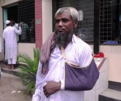 ভুক্তভোগী আকমান মাদবর