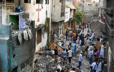 পাকিস্তানের পাঞ্জাবে খ্রিস্টান সম্প্রদায়ের কয়েক ডজন বাড়িতে হামলা। ছবি: সংগৃহীত