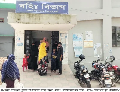 কমপ্লেক্সটির বর্হিঃবিভাগে বিনামূলে চিকিৎসা নিতে আসে রোগীরা। ছবি: ইত্তেফাক