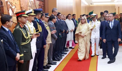 ভারতের নয়াদিল্লির উদ্দেশ্যে ঢাকা ছেড়েছেন প্রধানমন্ত্রী শেখ হাসিনা। ছবি: ফোকাস বাংলা
