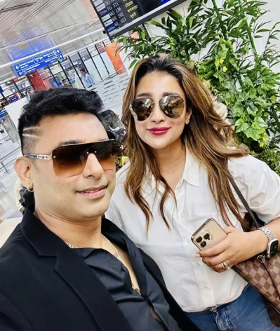 টলি তারকা সায়ন্তীকা ও জায়েদ খান। ছবি: সংগৃহীত