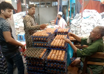 সবজির বাজার। ছবি: ফোকাস বাংলা