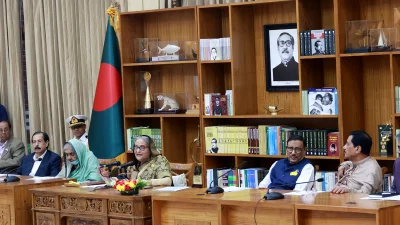 সংবাদ সম্মেলনে প্রধানমন্ত্রী শেখ হাসিনা। ছবি: ফোকাস বাংলা