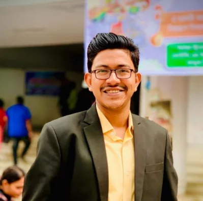 শিক্ষার্থী অনন্য প্রতীক রাউত