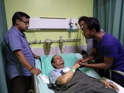 অসুস্থ হয়ে হাসপাতালে থাকা অবস্থায় কবির পাশে পলিয়ার ওয়াহিদ