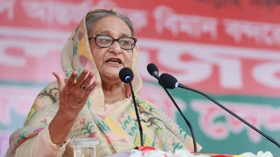 জনসভায় বক্তব্য রাখছেন প্রধানমন্ত্রী শেখ হাসিনা। ছবি: ফোকাস বাংলা