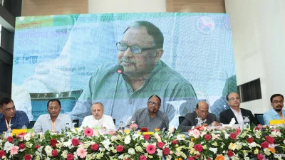 মঙ্গলবার ১৮তম জাতীয় ফার্নিচার মেলার উদ্বোধনী অনুষ্ঠানে উপস্থিত ছিলেন বাণিজ্যমন্ত্রী টিপু মুনশি। ছবি: ফোকাস বাংলা