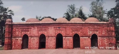 ঐতিহ্যবাহী বাঘা মসজিদ। ছবি: ইত্তেফাক