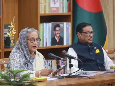 সংবাদ সম্মেলনে প্রধানমন্ত্রী শেখ হাসিনা। ছবি: ফোকাস বাংলা