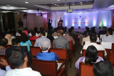 বক্তব্য রাখছেন প্রণয় কুমা&zwnj;র ভার্মা। ছবি: ভারতীয় হাই কমিশনের সৌজন্যে