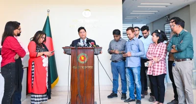 পররাষ্ট্র মন্ত্রণালয়ে সাংবাদিকদের ব্রিফ করেন পররাষ্ট্রমন্ত্রী ড. এ কে আব্দুল মোমেন