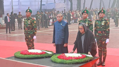 বুদ্ধিজীবী স্মৃতিসৌধে শ্রদ্ধা জানান প্রধানমন্ত্রী শেখ হাসিনা। ছবি: ফোকাস বাংলা