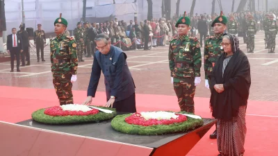 বুদ্ধিজীবী স্মৃতিসৌধে শ্রদ্ধা জানান রাষ্ট্রপতি মো. সাহাবুদ্দিন। ছবি: ফোকাস বাংলা