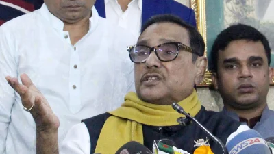 সংবাদ সম্মেলনে টিআইবিকে প্রশ্ন ছুড়ে দেন আওয়ামী লীগ সাধারণ সম্পাদক ওবায়দুল কাদের। ছবি: ফোকাস বাংলা