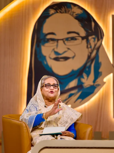 প্রধানমন্ত্রী শেখ হাসিনা।