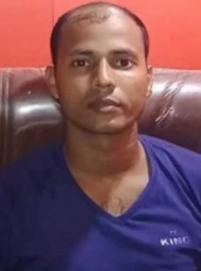 অভিযুক্ত ১৮ মামলার আসামি ডাকাত সর্দার তৌহিদুল ইসলাম ওরফে তৌহিদ্যা। ছবি: ইত্তেফাক