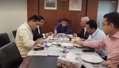 শাহজাহান ওমরের পদধূলিও পড়েছে ডিবি অফিসে। ছবি: ইত্তেফাক