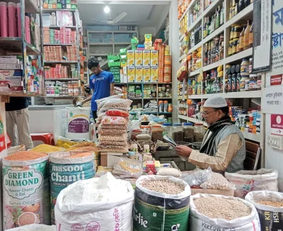 নিত্যপণ্যের বাজার। ছবি: ফোকাস বাংলা