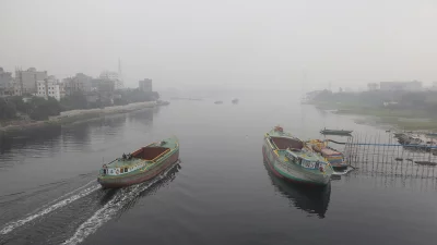 আজ সকালে রাজধানীর বসিলা ব্রিজ থেকে তোলা। ছবি: ফোকাস বাংলা