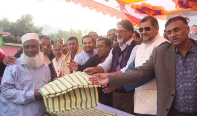 পল্লবীতে যুবলীগের শীতবস্ত্র বিতরণ কর্মসূচি