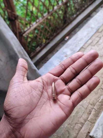 মিয়ানমার থেকে গুলি এসে পড়ছে বাংলাদেশ ভূখণ্ডে। ছবি: ইত্তেফাক