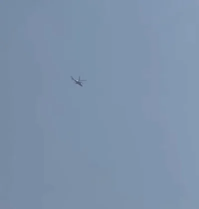 সীমান্তের ওপারে মিয়ানমার সেনাবাহিনীর একটি হেলিকপ্টার | ছবি : সংগৃহীত
