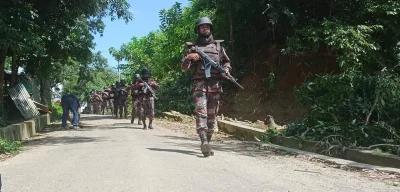 সীমান্তে সতর্ক পাহারায় বিজিবির সদস্যরা | ছবি : সংগৃহীত 