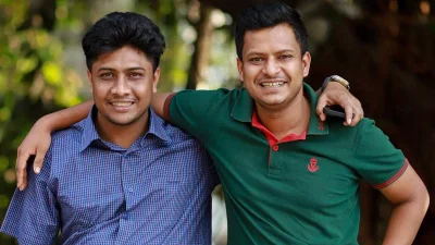 ঢাবি ছাত্রলীগের সভাপতি মাজহারুল কবির শয়ন(বামে) এবং সাধারণ সম্পাদক তানভীর হাসান সৈকত(ডানে)