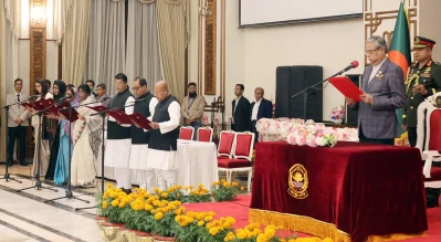 প্রতিমন্ত্রী হিসেবে শপথ পাঠ। ছবি: ফোকাস বাংলা