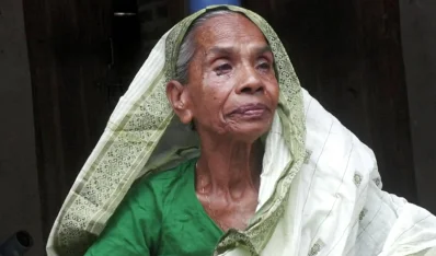 ঈদের দিনে নাতিকে কাছে না পেয়ে জয়ের দাদি রওশন আরা বেগমও ভারাক্রান্ত