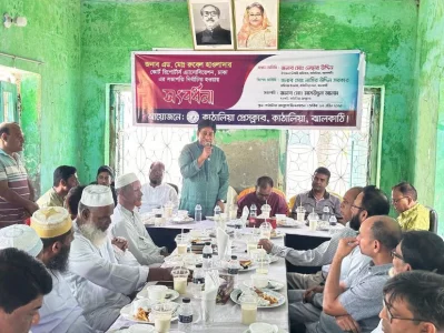 বক্তব্য দিচ্ছেন অ্যাডভোকেট মো. রুবেল হাওলাদার। ছবি: ইত্তেফাক