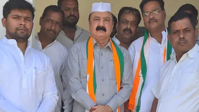 কংগ্রেসের বিশ্বস্ত প্রার্থী কিশোরি লাল শর্মা লড়বেন আমেথিতে। ছবি: সংগৃহীত