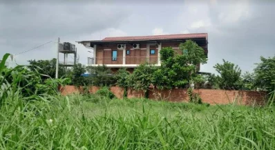 বেনজীরের বাগানবাড়ির একাংশ। ছবি: তাপস সাহা
