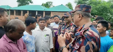 সীমান্ত এলাকা পরিদর্শনে বিজিবি। ছবি: ইত্তেফাক