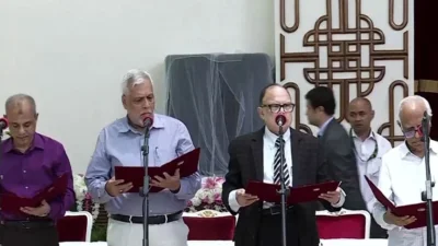 অন্তর্বর্তীকালীন সরকারের উপদেষ্টা হিসেবে শপথ নেন চারজন। ছবি: সংগৃহীত