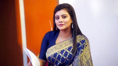 উপস্থাপিকা দীপ্তি চৌধুরী। ছবি: সংগৃহীত