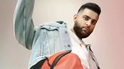 গায়ক করণ আউজলা। ছবি: সংগৃহীত