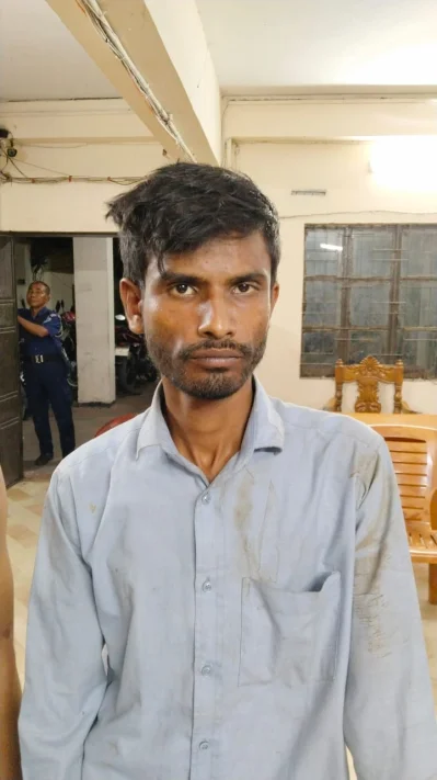 চালক আজাদ খান