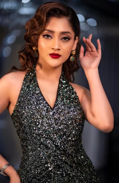 পূজা চেরি। ছবি: সংগৃহীত