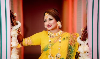 রাজধানীর প্রগতি সরণির একটি স্টুডিওতে বুধবার শিরিন শিলার গায়েহলুদ অনুষ্ঠানের আয়োজন করা হয়। ছবি: সংগৃহীত