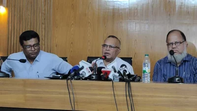  ভোক্তা অধিদপ্তরের মহাপরিচালক মোহাম্মদ আলীম আখতার খান। ছবি: ইত্তেফাক