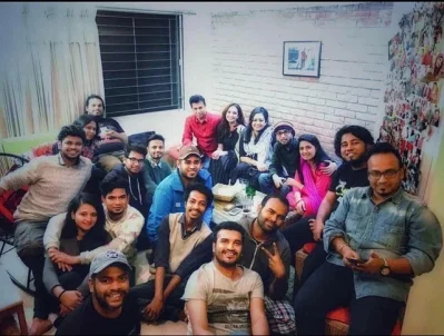 ছবিয়াল পরিবার। ছবি: সংগৃহীত