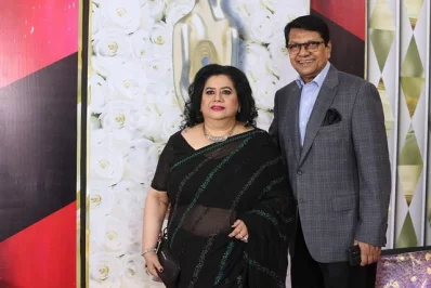 আলমগীর আর রুনা লায়লা দেশের অন্যতম জনপ্রিয় তারকা দম্পতি। ছবি: সংগৃহীত