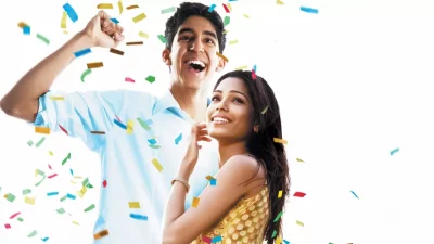 ‘স্লামডগ মিলিয়নেয়ার’ সিনেমার দৃশ্য। ছবি: সংগৃহীত