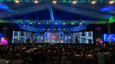 &lsquo;ঢাকা ইন্টারন্যাশনাল ফোক ফেস্ট&rsquo; এর পরিবেশনা। ছবি: সংগৃহীত
