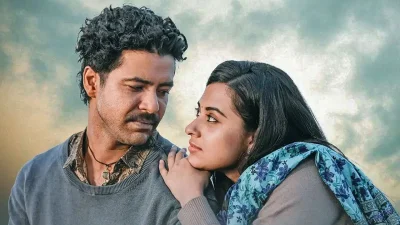 &lsquo;দেয়ালের দেশ&rsquo; সিনেমায় শরিফুল রাজ ও শবনম বুবলী। ছবি: সংগৃহীত