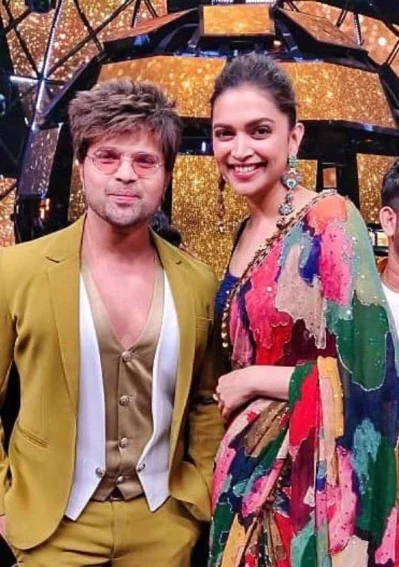 হিমেশ রেশমিয়া ও দীপিকা পাড়ুকোন। ছবি: সংগৃহীত