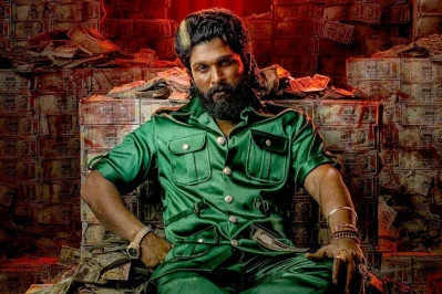 ‘‌পুষ্পা’ চরিত্রে আল্লু অর্জুন। ছবি: সংগৃহীত
